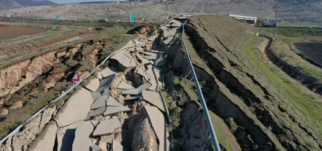 Kahramanmaraş’taki büyük yıkım böyle görüntülendi! İşte depremin boyutu