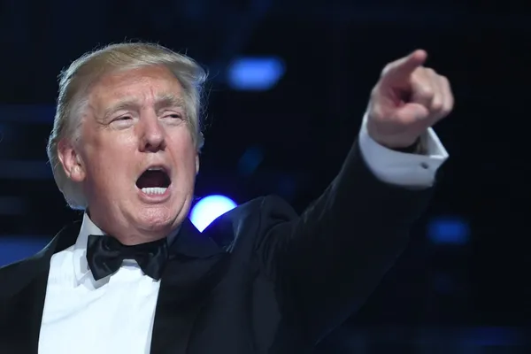 Son dakika: Dijital diktatörlük esir alıyor! Donald Trump’a şok üstüne şok: Twitter’dan sonra bir yasak daha