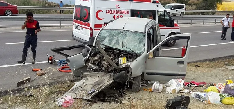 Corum Da Feci Kaza 3 Olu A Haber En Son Haberler