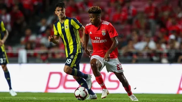 galatasaraydan-son-dakika-gedson-fernandes-aciklamasi-takima-ne-zaman-katilacak-1612294371434.jpg Galatasaray'dan son dakika Gedson Fernandes açıklaması! Takıma ne zaman katılacak? - 3