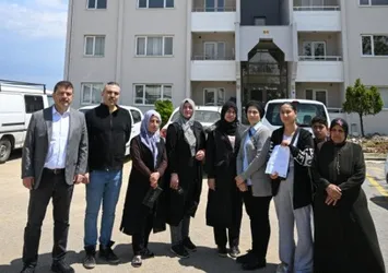 İzmir Büyükşehir Belediyesi de 224 depremzedeye kapıyı gösterdi! Başkan Erdoğan sahip çıktı