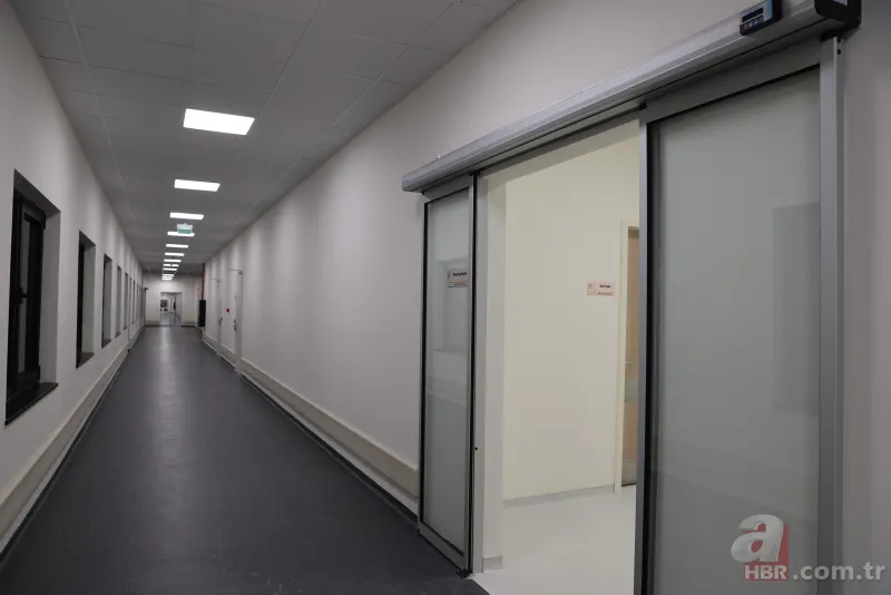 KKTC'de Lefkoşa Acil Durum Hastanesi açıldı 10