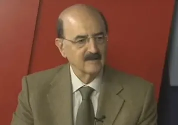 Hüsnü Mahalli hastaneye kaldırıldı