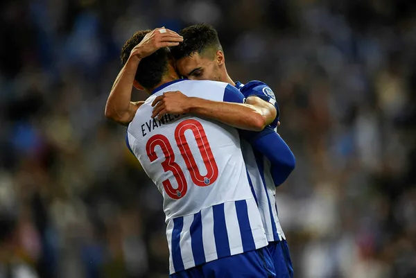 Şampiyonlar Ligi’nde tarihi gece! Tudor’lu Marsilya son saniye golüyle Avrupa’dan elendi! Bir zamanların efsanesi Atletico Madrid’e büyük şok...