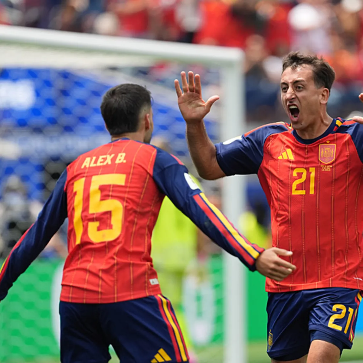 İspanya Avusturya'yı 3-0 yenip son 16'ya kaldı