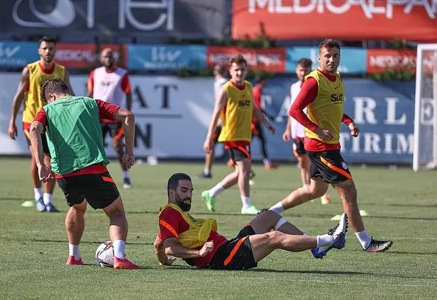 PSV Galatasaray maçı ne zaman, saat kaçta? 2021 Şampiyonlar Ligi 2. ön eleme turu PSV GS maçı hangi kanalda?