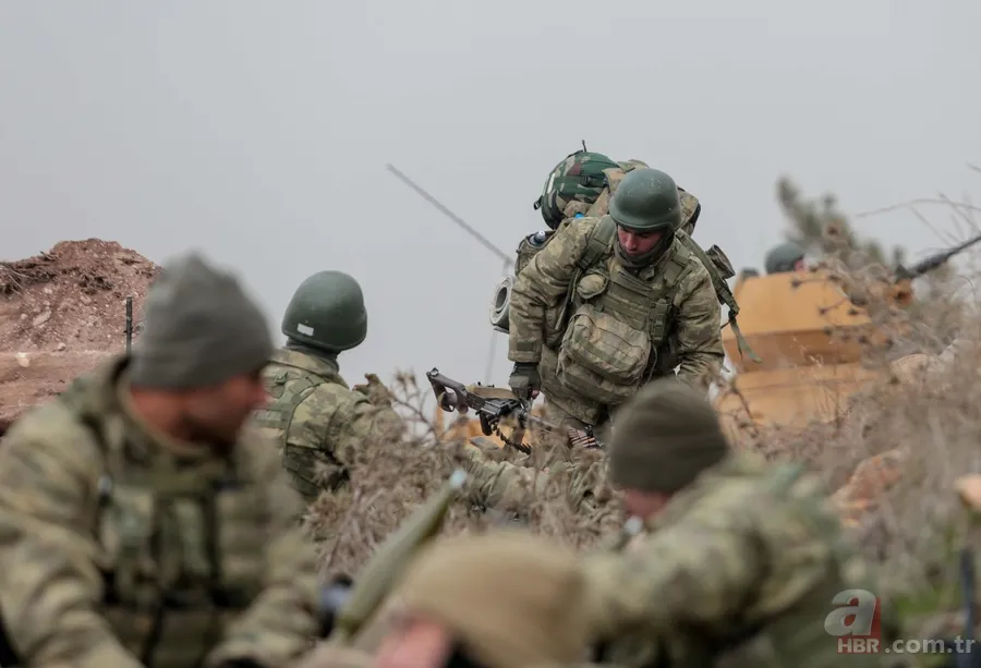 Mehmetçik cephede görüntülendi 12