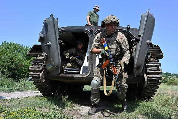 ABD’den bir ilk! Ukrayna’ya Hornet gönderecek | Black Hornet özellikleri ne?