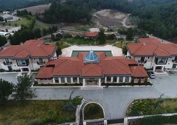 "FETÖ'nün Bursa'daki malikanesi"ne el konuldu