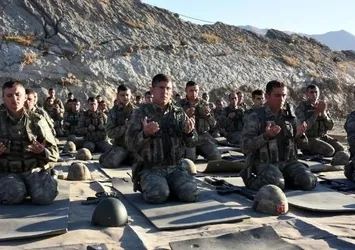 PKK'ya en büyük darbenin vurulduğu Kaletepe'de bayram