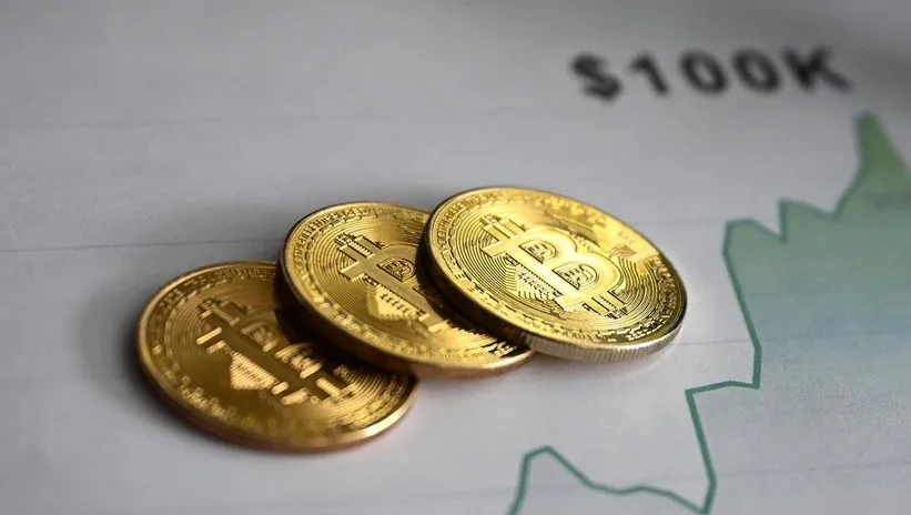 Bitcoin’den yeni rekor! İlk kez 100 bin dolar seviyesini aştı