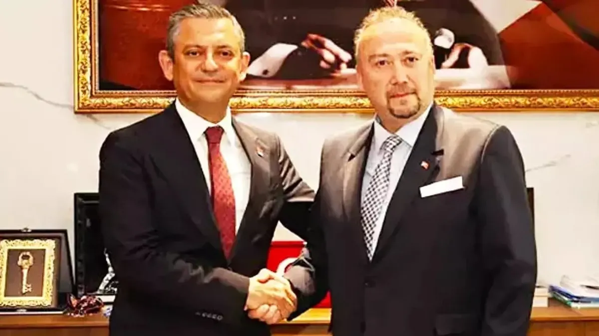 Belediye kasasından Özgür Özel'in aracına VIP dönüşüm! 7.7 milyonluk faturanın detayları ortaya çıktı