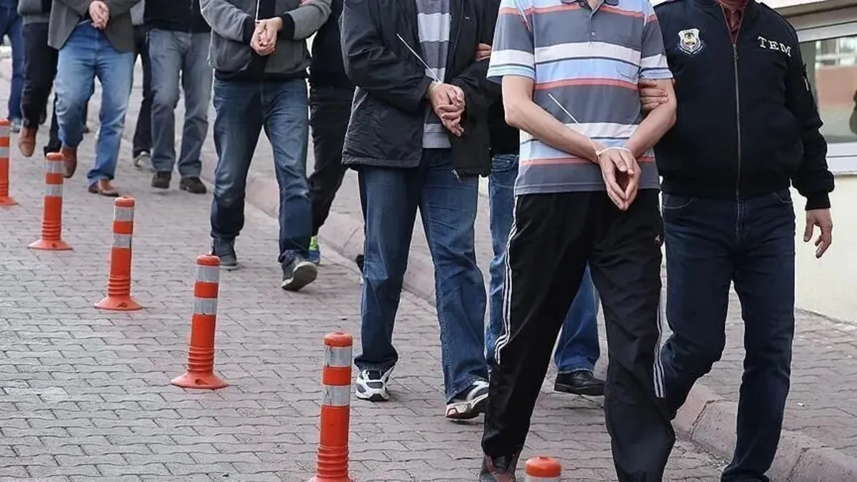 İstanbul'da son 10 yılda 13 bin 272 FETÖ şüphelisi tutuklandı