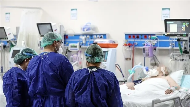 Yılbaşında kapanma var mı? 31 Aralık Cuma yılbaşında sokağa çıkma yasağı olacak mı? Kısıtlama açıklaması geldi mi?