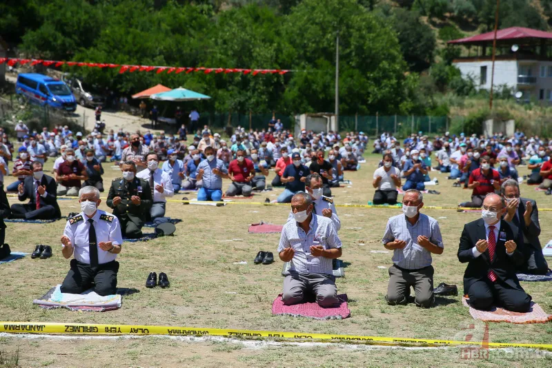 Sakarya'daki patlamada şehit düşen şehitlerimize acı veda! Gözyaşları sel oldu 17