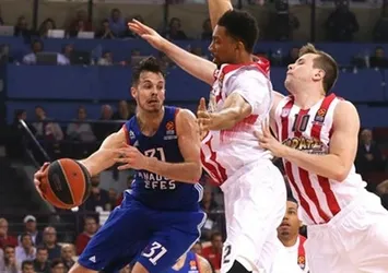 Anadolu Efes, Final Four için sahada