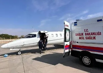 Uçak ambulans 20 günlük bebek için havalandı