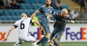 Fenerbahçe, Feyenoord’u ağırlıyor