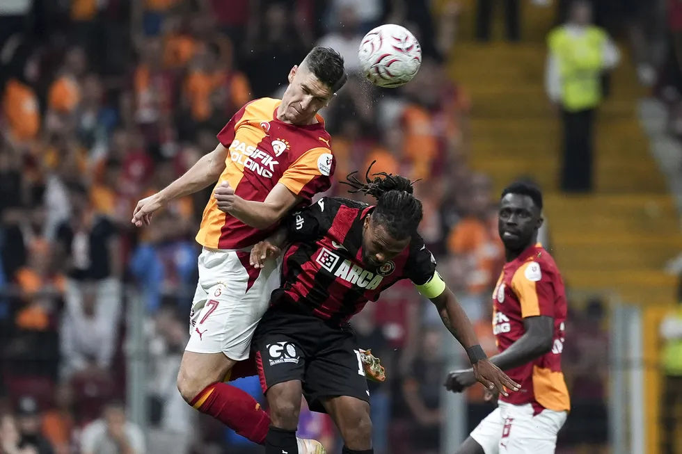 canli-galatasaray-corum-fk-1786736064090.jpg Aslan perdeyi beraberlikle açtı! Maç sonucu: Galatasaray 2-2 Çorum FK - 5