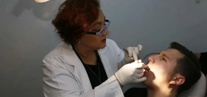 Ağız kanserine karşı 'Türk fırçası'yla mücadele