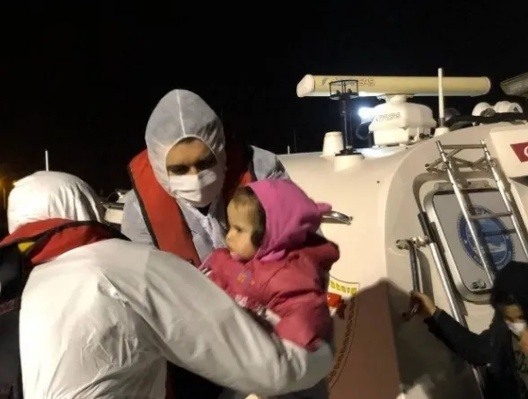 Yunanistan göçmenleri yakmaya kalkıştı! İçişleri Bakanı Süleyman Soylu: Yunanistan Avrupa'nın gözcülüğünde katliam yapmaktır - 6
