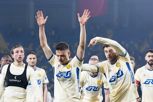 ankaragucu-ztkda-fenerbahceye-maglup-etti-sari-lacivertli-ekip-ceyrek-finalde-havlu-atti-1709066787167.jpg Ankaragücü ZTK'da Fenerbahçe'ye mağlup etti! Sarı-lacivertli ekip çeyrek finalde havlu attı - 5