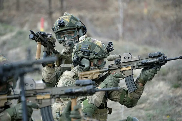Son dakika | Fırat Kalkanı bölgesinde PKK'ya ağır darbe! 54 terörist etkisiz hale getirildi - 2