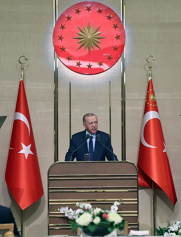 baskan-erdogandan-demokratlar-birligi-calistayindan-onemli-aciklamalar-antisemitik-lekesi-bize-yapismaz-1714656792437.jpg Başkan Erdoğan'dan Demokratlar Birliği Çalıştayı'ndan önemli açıklamalar: Antisemitik lekesi bize yapışmaz - 4