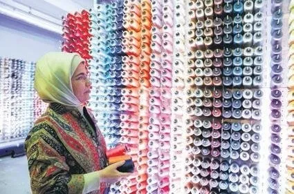 emine-erdogan-kadinlarimiz-turkiyenin-tasiyici-kolonlaridir-1616564313467.jpeg Emine Erdoğan: Kadınlarımız Türkiye’nin taşıyıcı kolonlarıdır - 1