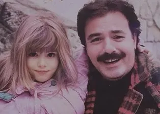 Ferdi Tayfur’un kızı duygulandırdı! Anne-babasının gençlik yılları...