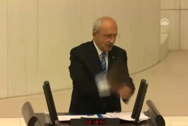 Cumhurbaşkanı Yardımcısı Fuat Oktay’dan Kemal Kılıçdaroğlu’na: Millet öyle bir hareket çeker ki...