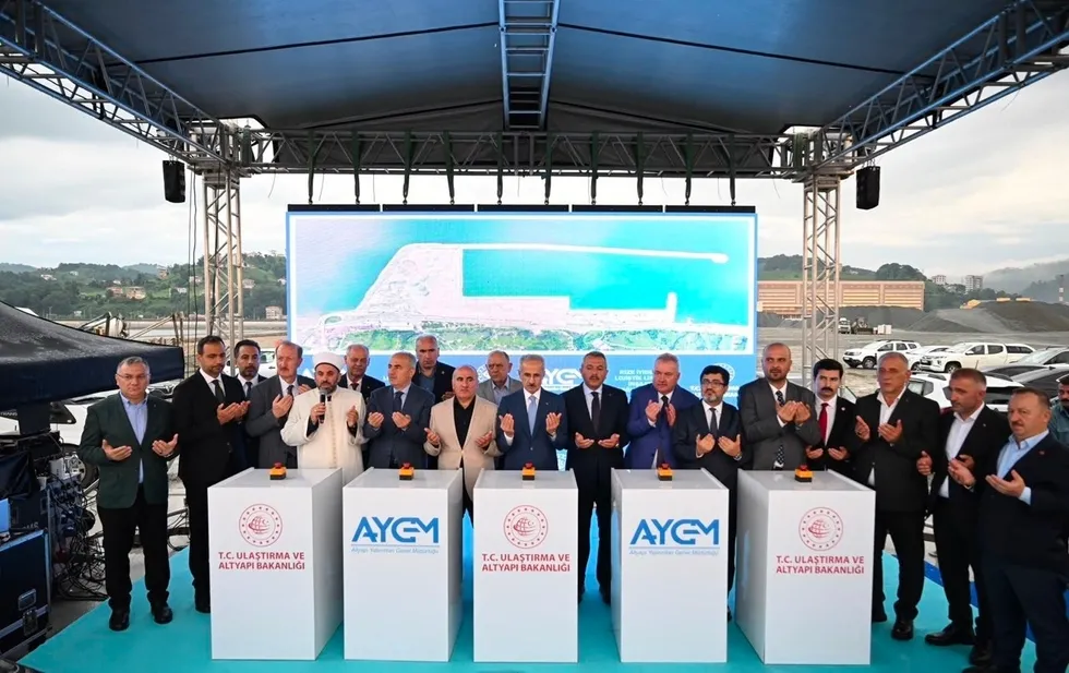 1786984589013.jpeg Türkiye'yi merkez ülke yapacak dev proje! İyidere'de kritik aşama tamamlandı - 3
