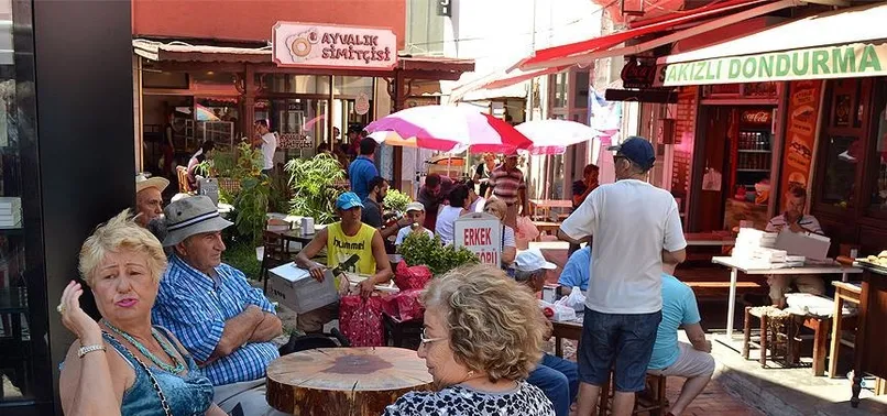 Nüfusları bayramda 10'a katlandı