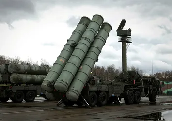 S-300'ler İsrail'e geri adım attırdı
