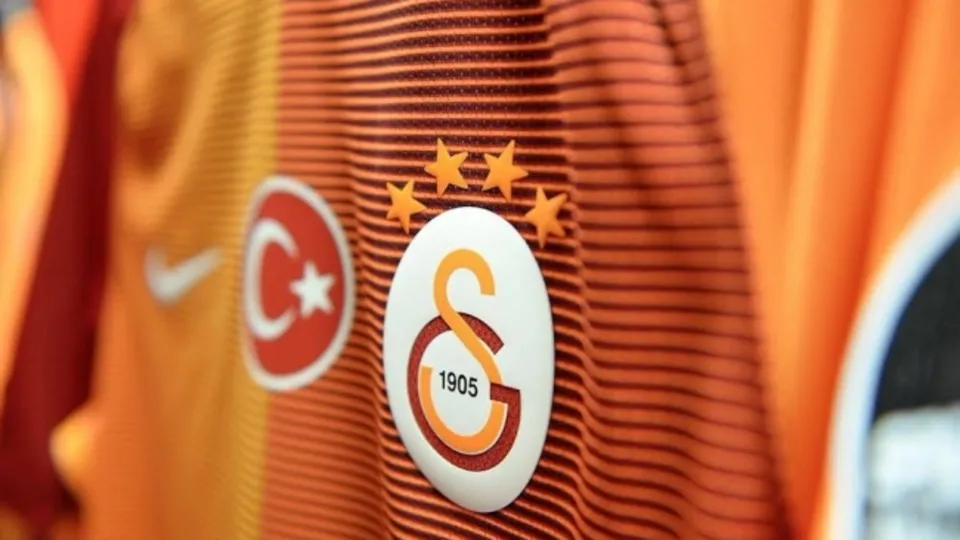 Galatasaray 3. bombayı patlatıyor!