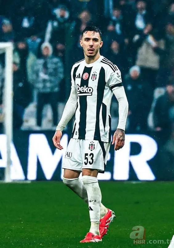 Prens'in yıldızı Derya Pınar Ak gönlünü Beşiktaşlı futbolcuya kaptırdı 5