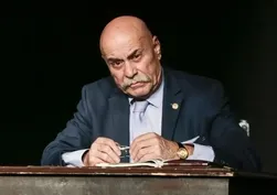 Türk tiyatrosunda acı kayıp: Usta sanatçı Faruk Günuğur'a son veda