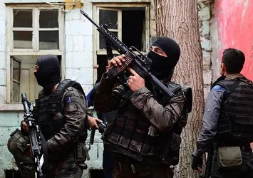 Van'da 2 ton 750 kilo EYP ele geçirildi