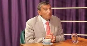 Başörtüsü düşmanından çirkin saldırı