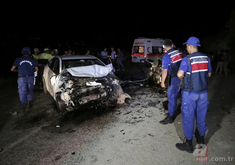 Muğla'da çok feci kaza! Ölü ve yaralılar var 6