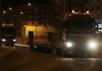 Suriye sınırına askeri sevkiyat