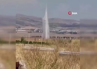 Gölbaşı’nda ana su borusu patladı