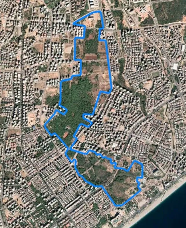 antalyada-5-milyar-dolarlik-miras-davasi-55-yildir-devam-ediyor-4-gun-suren-kesif-1758877361673.jpeg 5 milyar dolarlık miras davasına konu olan arazi. (DHA)