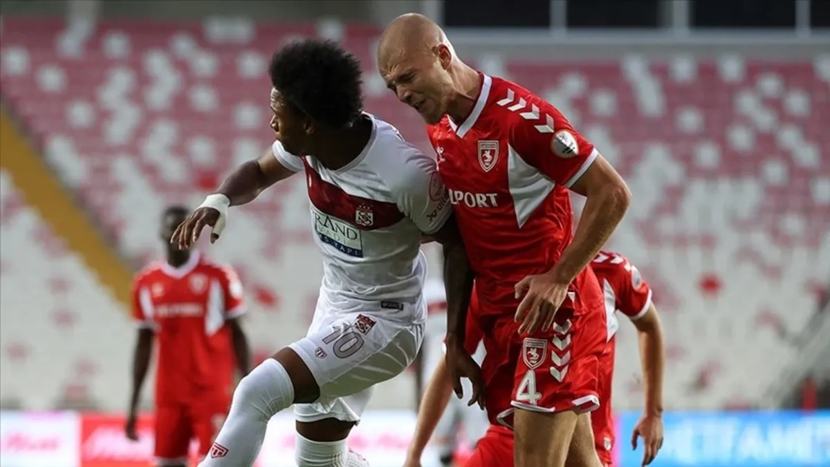Samsunspor Sivasspor'u ağırlıyor!