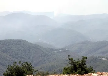 Yayladağı kırsalına top mermisi düştü