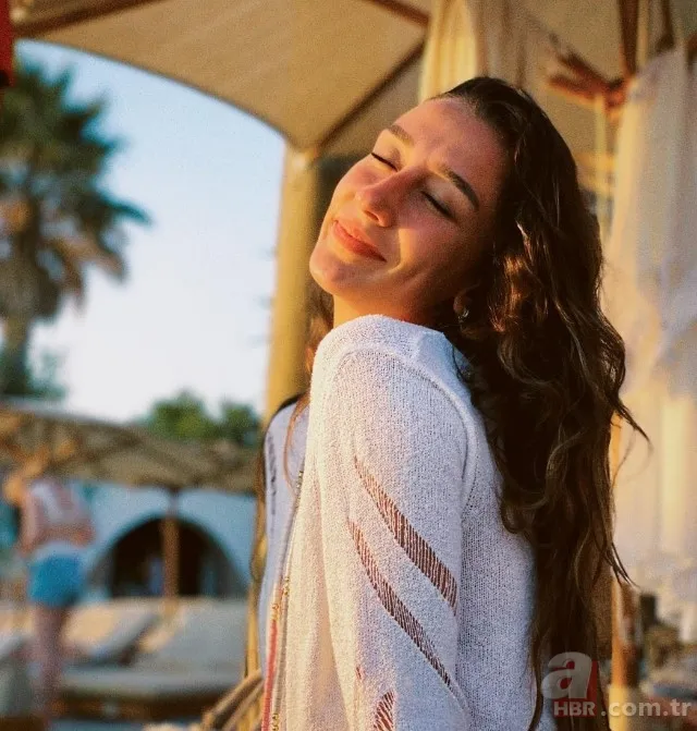 Milli voleybolcu Hande Baladın'a tehdit: Yüzüne asit atacağım 16