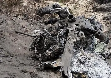 Hindistan'da askeri helikopter düştü: 3 ölü