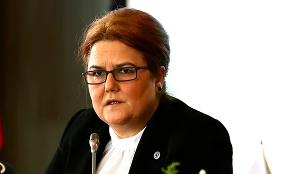 Aile ve Sosyal Hizmetler Bakanı Derya Yanık’tan Alman basını DW’nin iğrenç haberine sert tepki! Ahlaksızlığı normalleştiren yaklaşım
