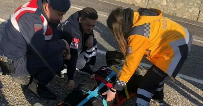 Zonguldak’ta feci kaza! Hurdaya dönen araçtan sağ kurtuldu - 1