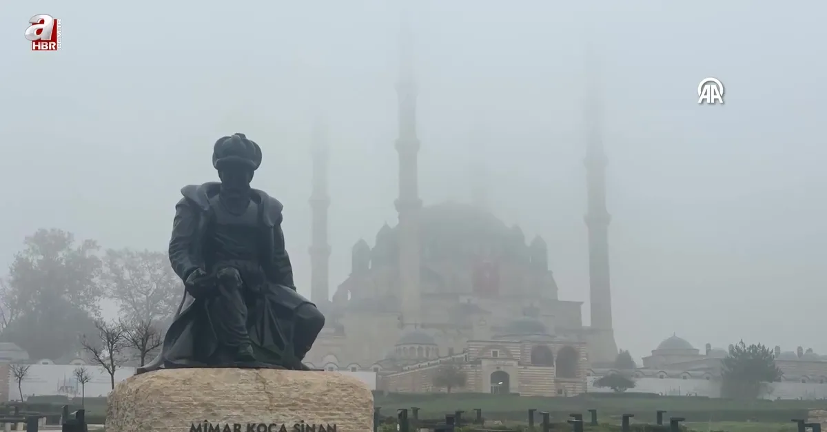 Edirne'de sis etkili oldu